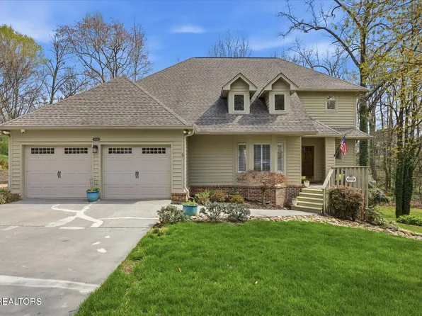 8424 Barbee Ln, Knoxville, TN 37923