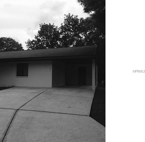 1st image of 321 Lake Harris Dr