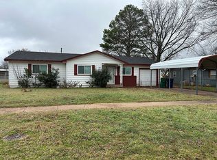 1318 Morado St, Graham, TX 76450