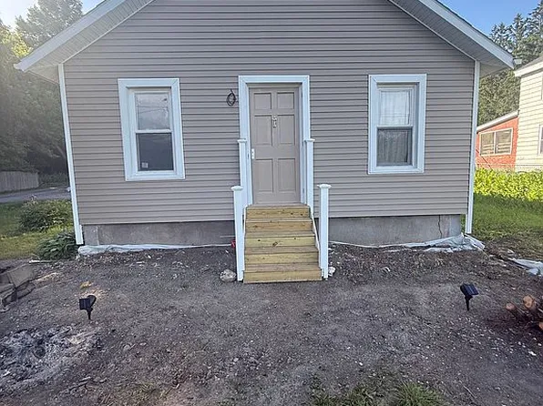 4959 New York 67, Hoosick Falls, NY 12090