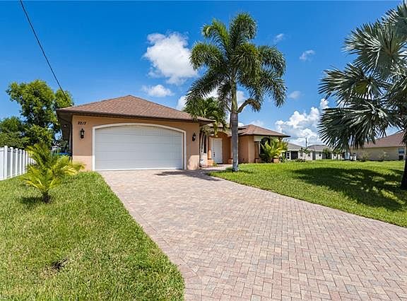 4th image of 2217 NW 15th St
