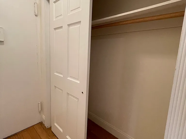2510 Ocean Pkwy #5C — Photo 10