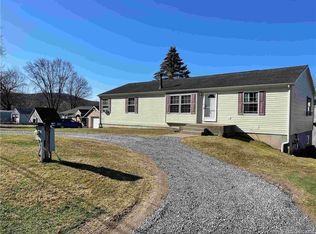 31 Clearview Rd, Wingdale, NY 12594