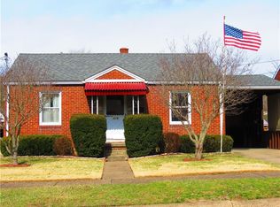 419 Oakwood Ave, Springdale, PA 15144