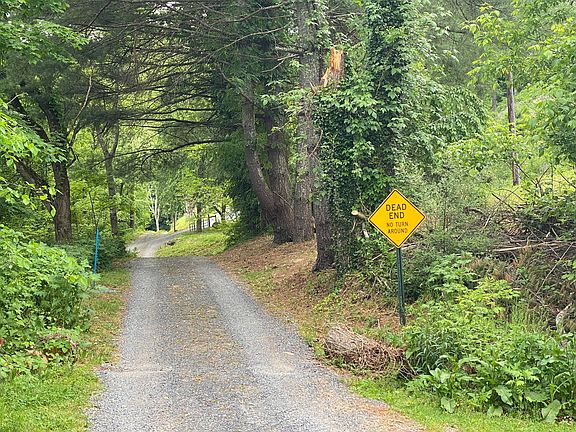 4th image of Renick Hill Rd