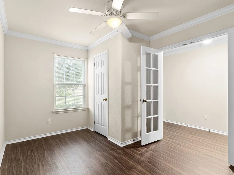 9311 Sandyford Ct — Photo 7