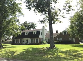 1409 Rue Des Chene, Westlake, LA 70669