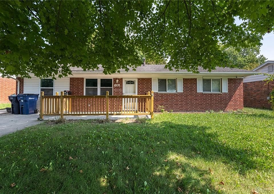 1st image of 601 S Sunset Dr