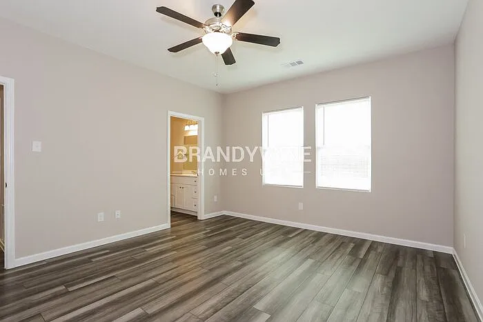 1500 Ancer Way — Photo 12