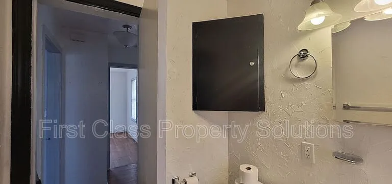 6618 NW 31st St — Photo 25