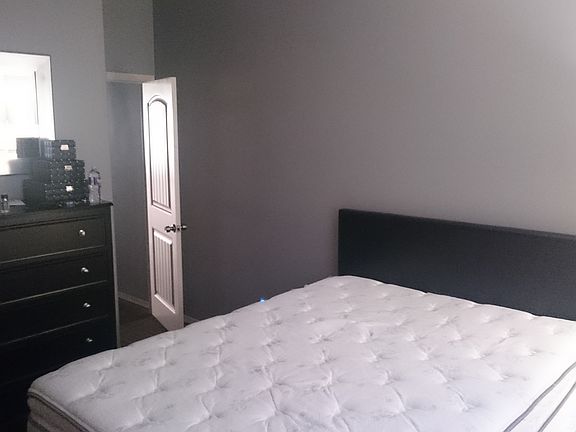 Master with walk in closet