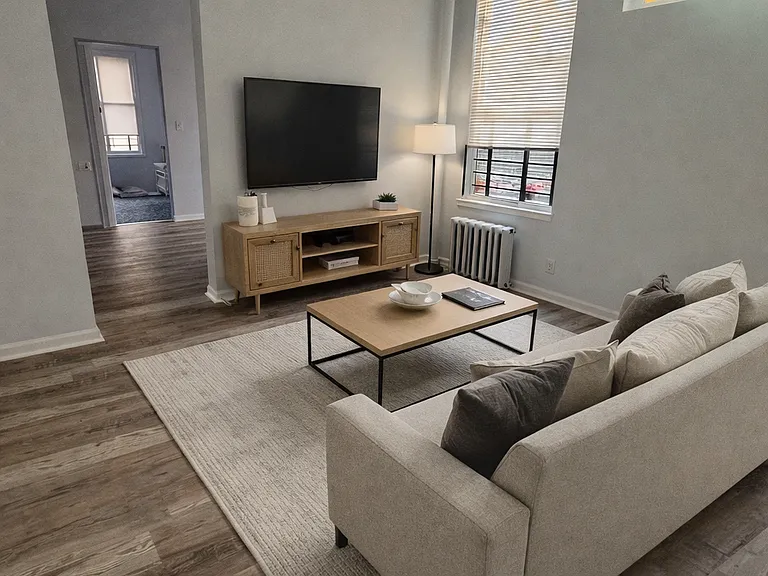 LIVING ROOM VIRTUALLY STAGED