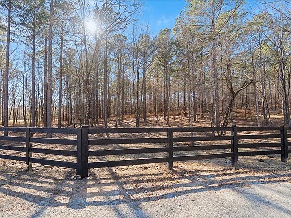 5th image of 247 Parks Mill Rd