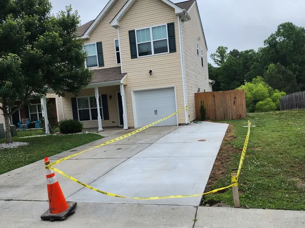 3020 Maura Ct, Toano, VA 23168