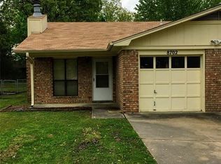 8702 Meadow Dr, Fort Smith, AR 72908
