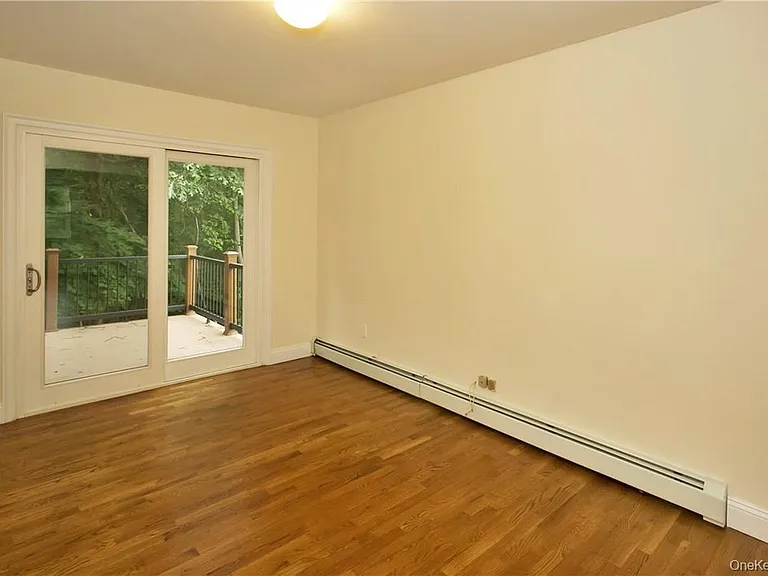 33 Margaret Keahon Dr — Photo 7