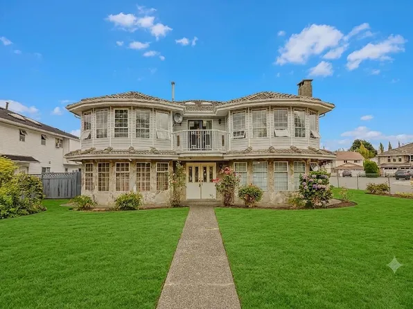 12441 71a Ave, Surrey, BC V3W 0P7