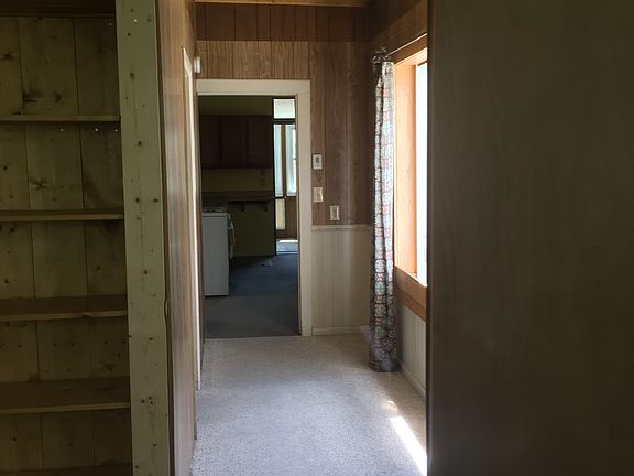 5th image of 161 Hodgeman St