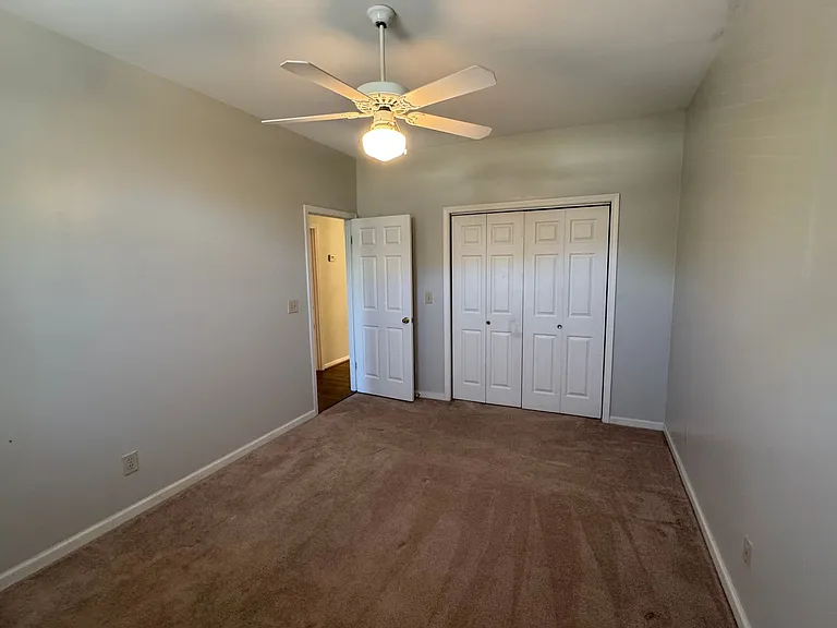 1450 Crenshaw Pl S — Photo 9