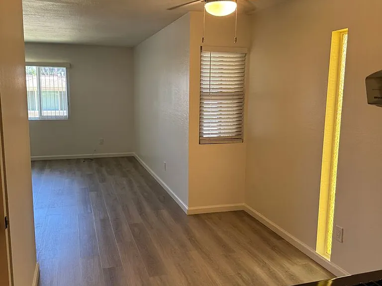 11170 Poplar St — Photo 13