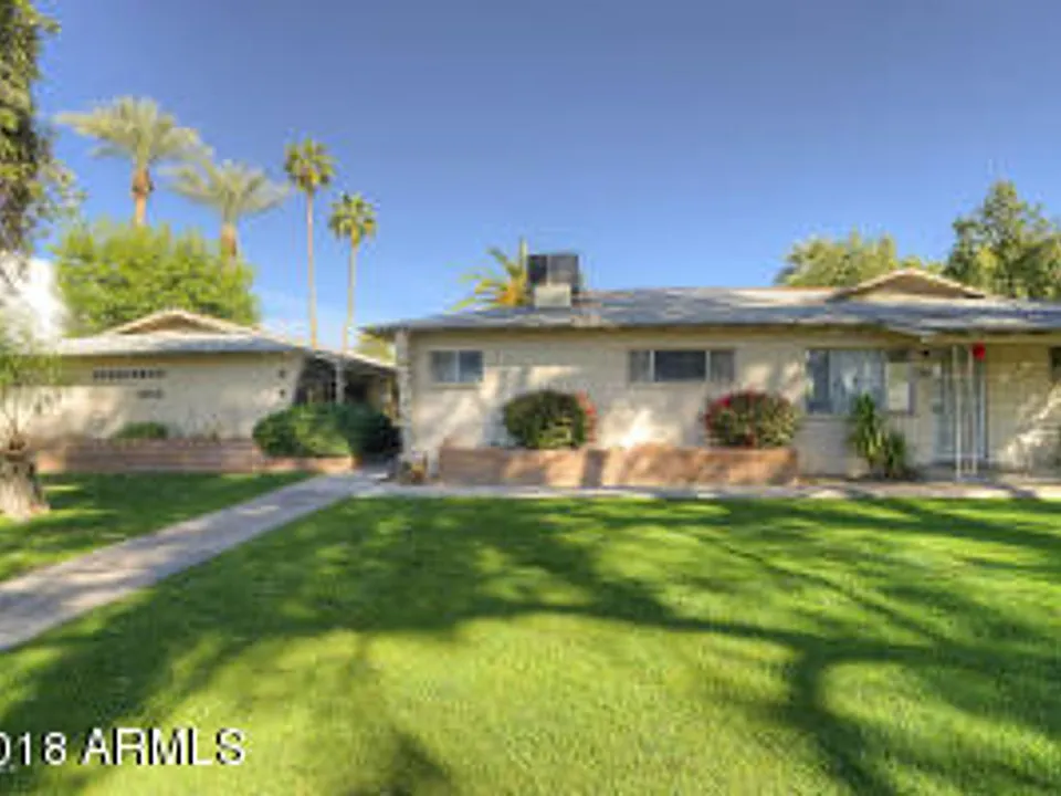 302 W Medlock Dr #6