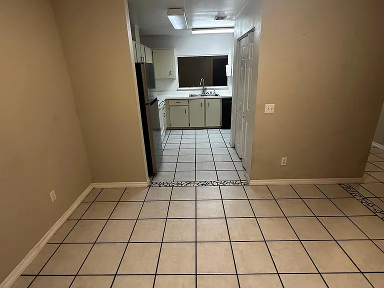 507 Mansfield Dr — Photo 13