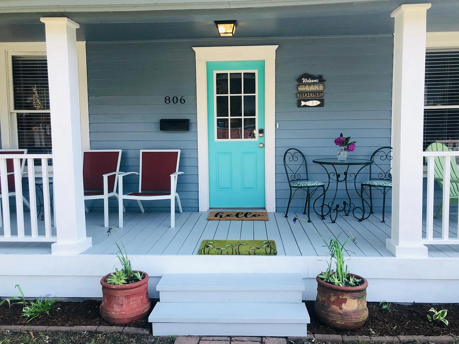 2 bed, 950 sqft, $1,900 — Photo 1