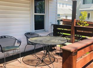 198 Whitwell St, Quincy, MA 02169