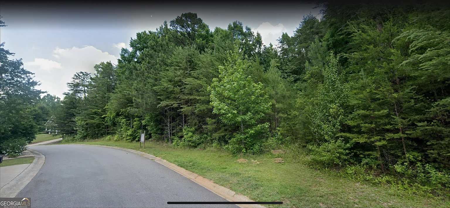 5565 Checkered Spot Dr photo 1