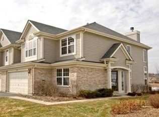 614 W Bayou Ct, Fox Lake, IL 60020