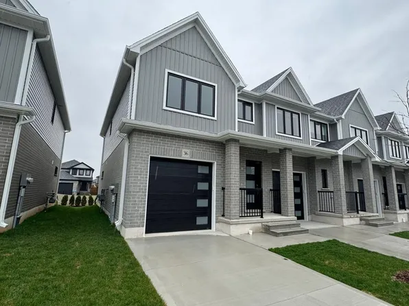 17 Nicholson St #36, Lucan Biddulph, ON N0M 2J0