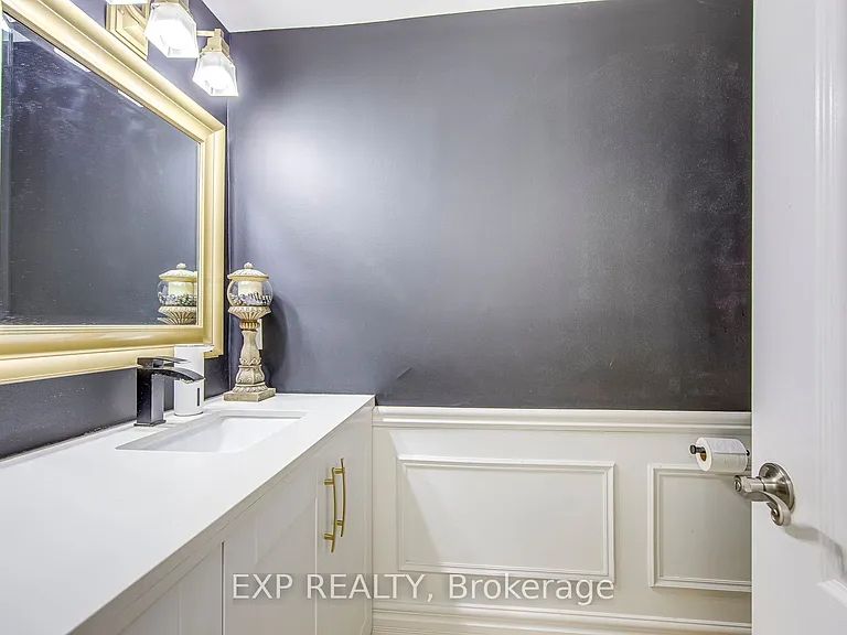1225 Hedgestone Cres — Photo 23