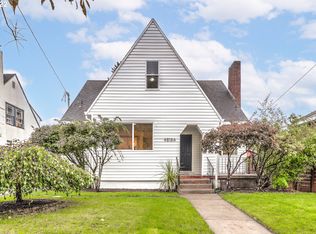 4818 NE Halsey St, Portland, OR 97213
