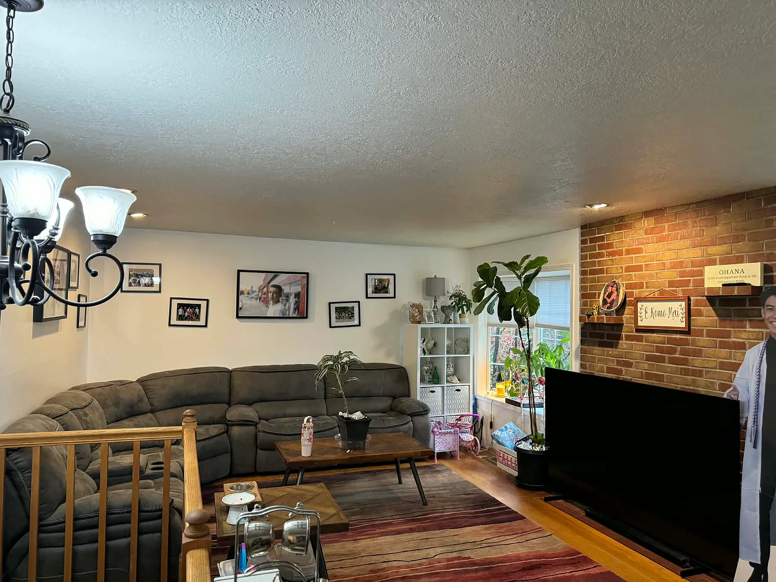 4 bed, 2388 sqft, $3,500 — Photo 4