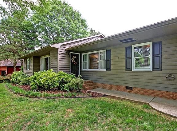 2nd image of 113 Brockway Dr