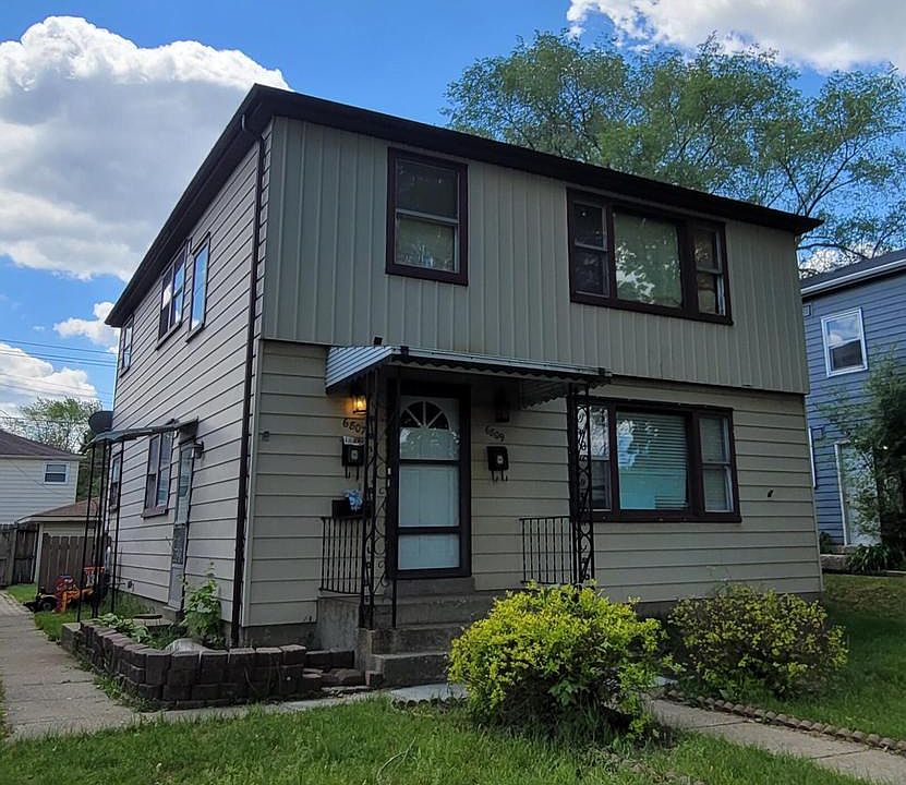 1st image of 6807 West Florist AVENUE #6809