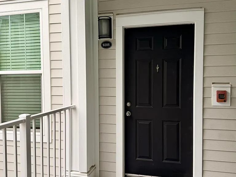 130 River Landing Dr #9205 — Photo 2