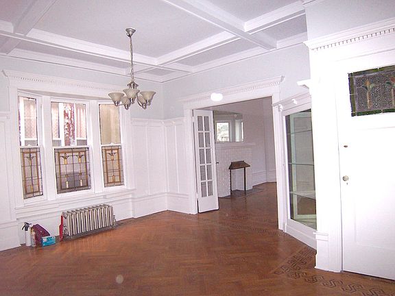 4th image of 1086 Carroll St #2