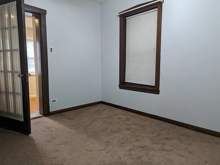 5650 N Spaulding Ave #2 — Photo 12