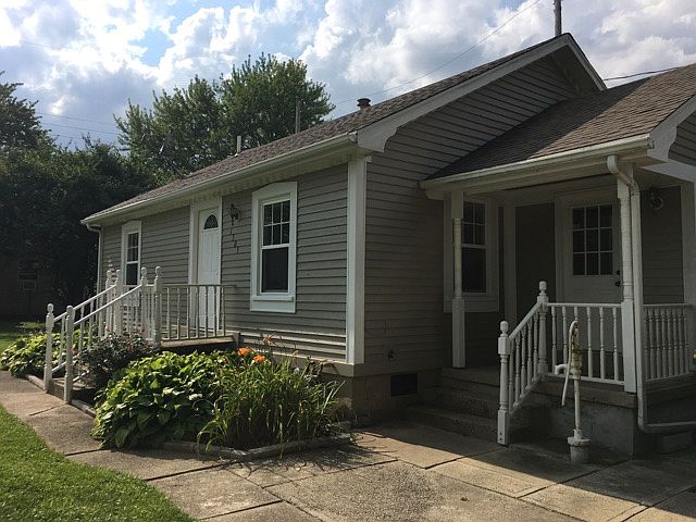 1st image of 1305 Willowdale Ave