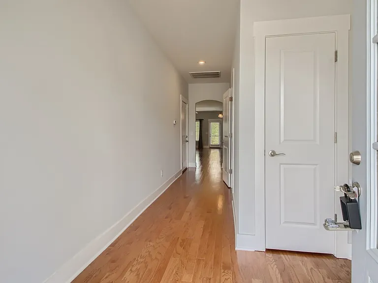 3007 Blueberry Ln — Photo 9