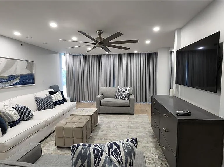 20 Seagate Dr #301 — Photo 18