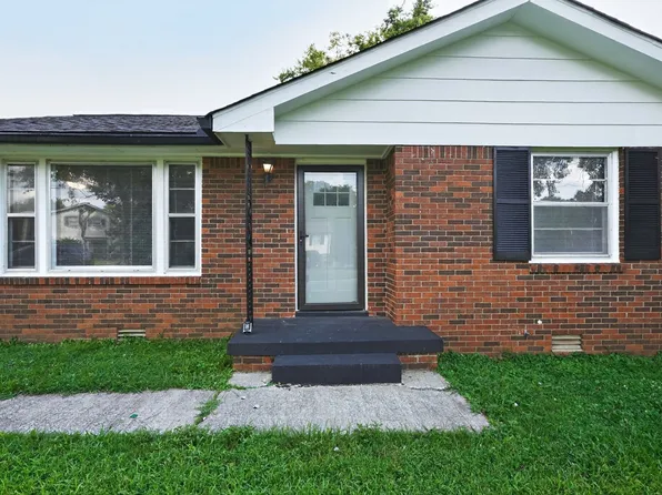 736 Roman Dr, Nashville, TN 37207