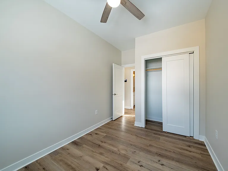 404 W Baraga Ave #B — Photo 14