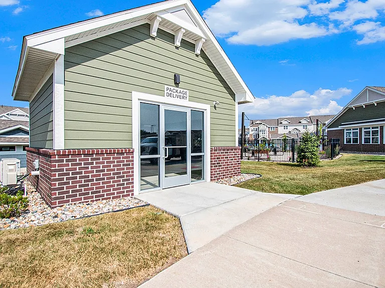 Strathmore Apartment Homes — Photo 42