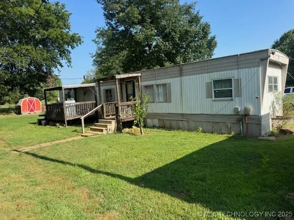 508 Indiana St, Panama, OK 74951