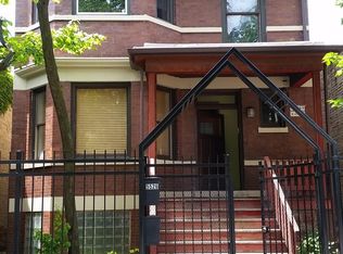 5526 N Broadway St #1A, Chicago, IL 60640