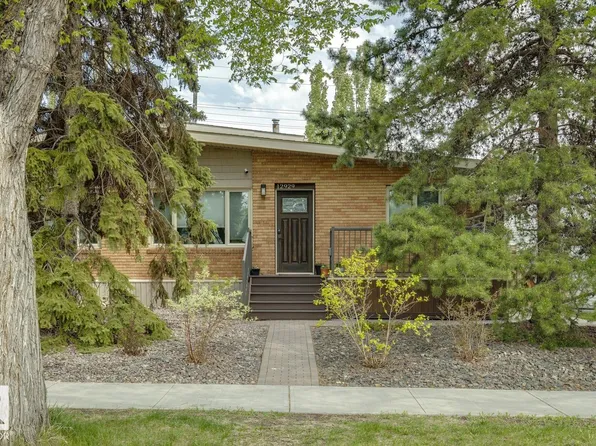 12929/31 103rd St NW, Edmonton, AB T5E 4L9