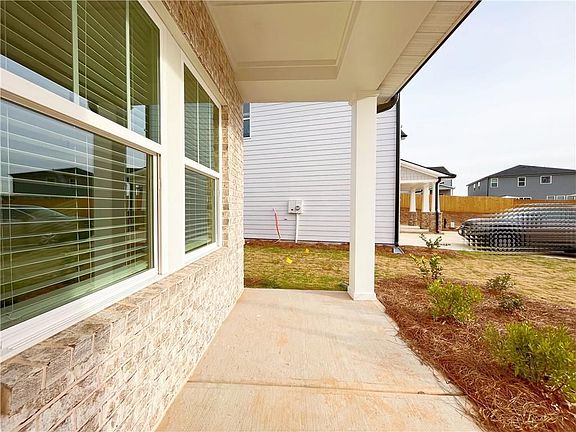 2nd image of 6003 Hickory Creek Ct