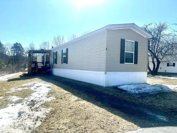 8 Woodland Park, Troy, NH 03465